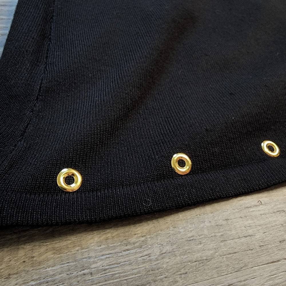 CHELSEA & THEODORE Black Knit Cardigan Sweater Vest Gold Grommet - Picture 9 of 10